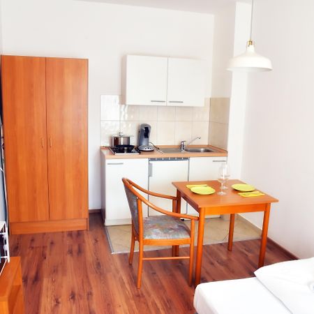 Goethe Apartment Frankfurt Francoforte sul Meno Esterno foto