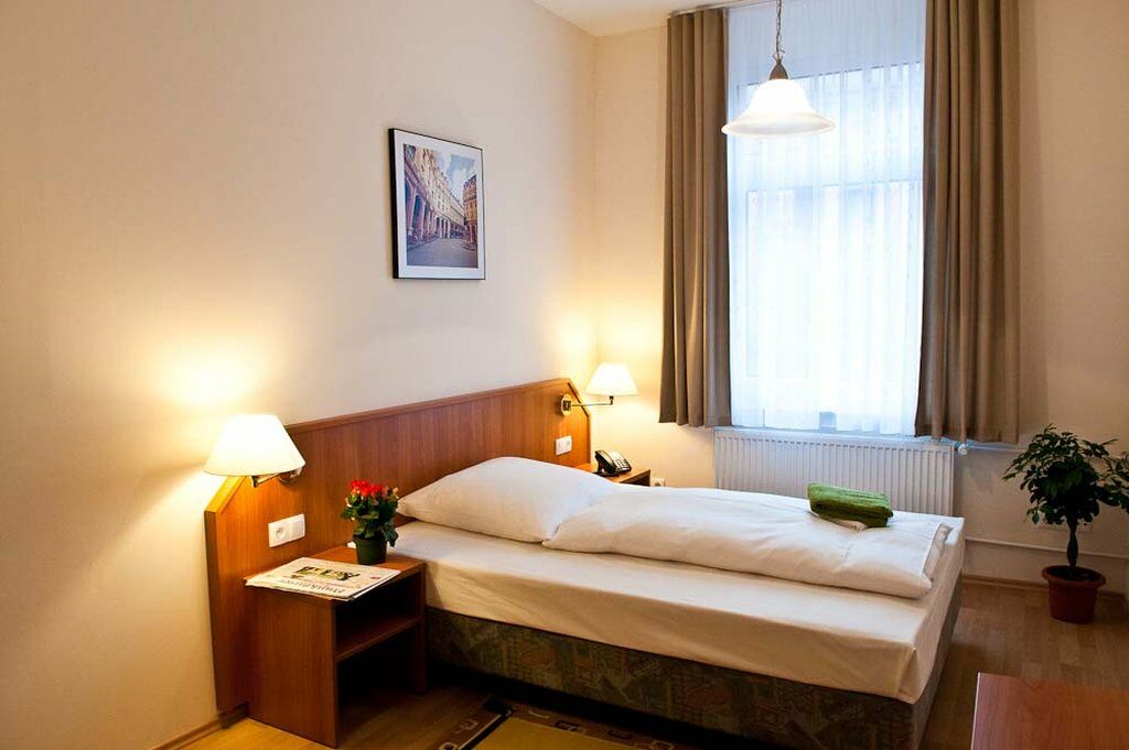 Goethe Apartment Frankfurt Francoforte sul Meno Esterno foto